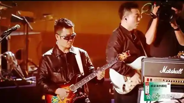 韩红李延亮冲上热搜!二人竟是初恋,周深宋亚轩惊讶成最新表情包