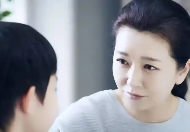 高曙光与江珊离婚20年:他52岁再做父亲,她带女儿嫁田小洁获幸福_婚姻