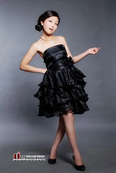 隆娱文化新锐女歌手乐凡 祁隆为其打造单曲