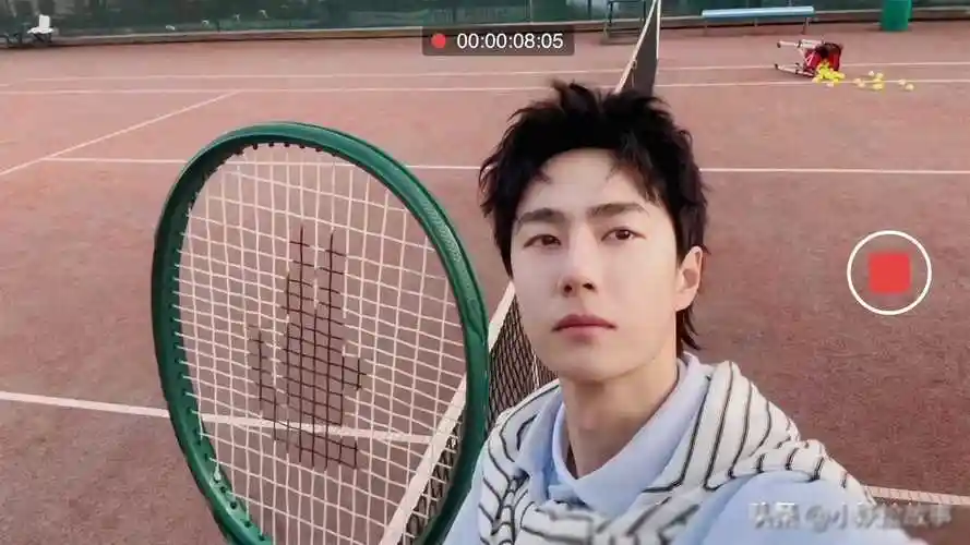王一博网球自拍帅气自得魏若来哭触心弦信念重塑之旅