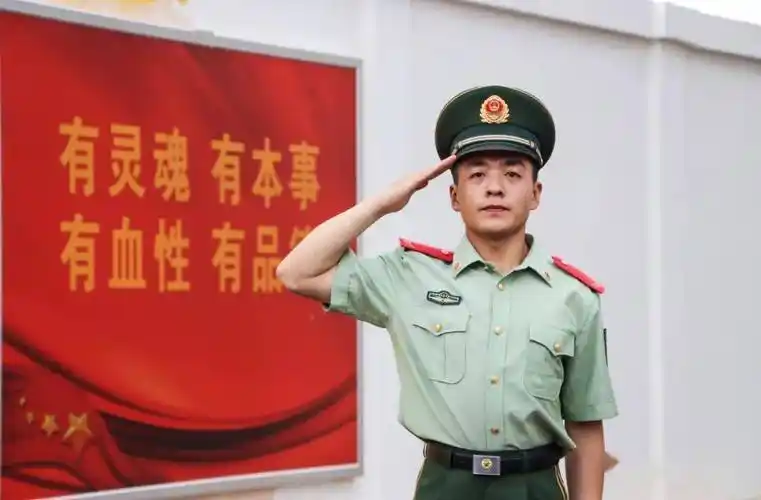 沃土育壮苗丨这个支队8人金榜题名 同时考上军校_组织_梦想_军营