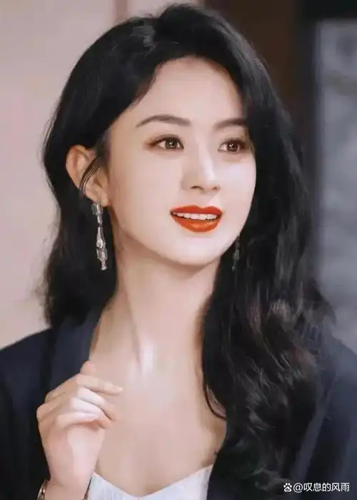 赵丽颖,中国内地女演员,出生于1987年10月16日,河北省廊坊市人.