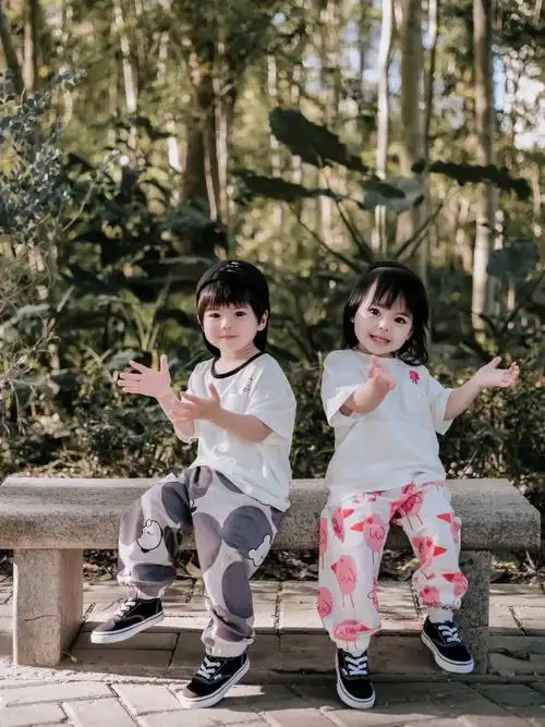 龙凤胎78你会也儿女双全有一对小可爱