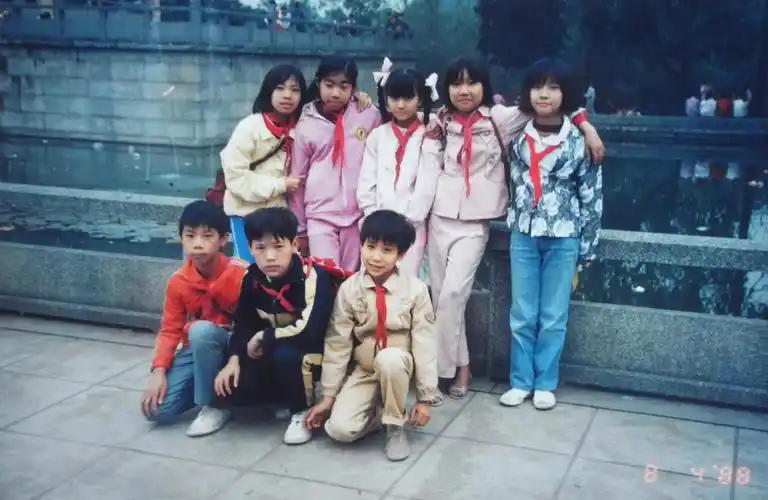 那些小学儿时珍贵的照片-致敬我们一齐逝去的35年