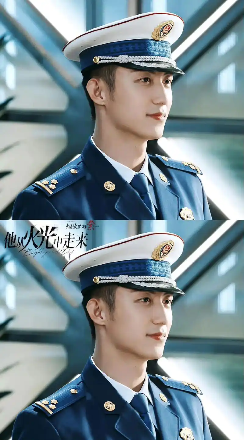 黄景瑜真的不是消防员吗.#黄景瑜 #他从火光中走来 #林陆骁 - 抖音