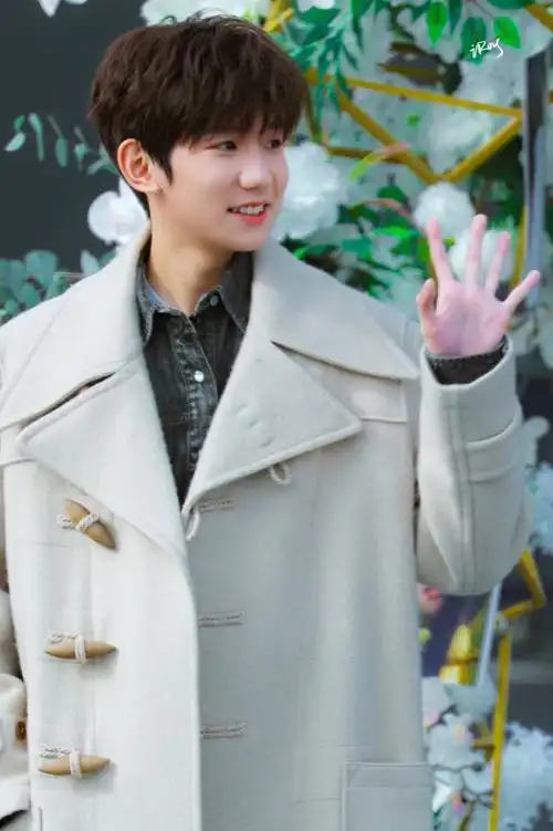 王源的笑很自愈