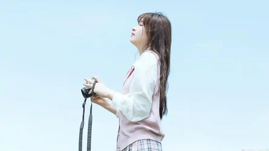 非常清新养眼的漂亮美女写真