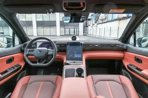 2020款 蔚来ec6 605km 运动版内饰