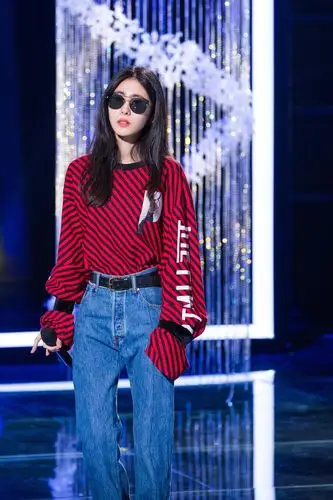 张碧晨出道三年重返《新歌声》舞台  彩排花絮曝光引网友盛赞