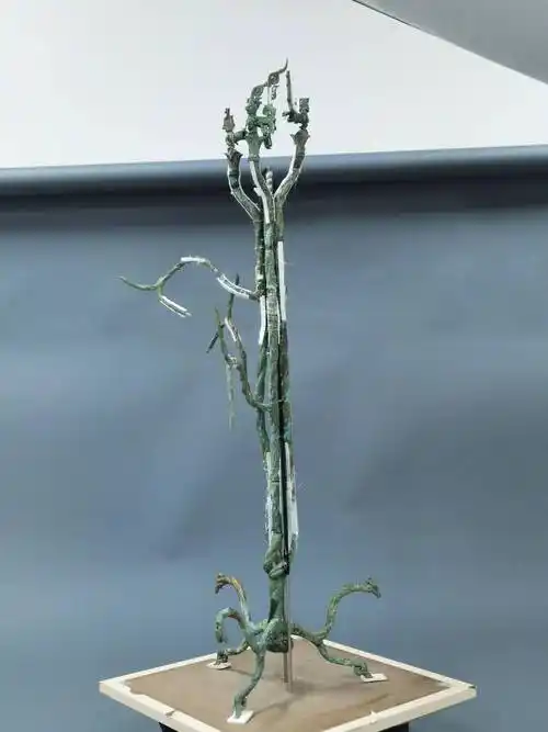 三星堆三号神树出土后为何等到35年才开始修复只因这三个原因