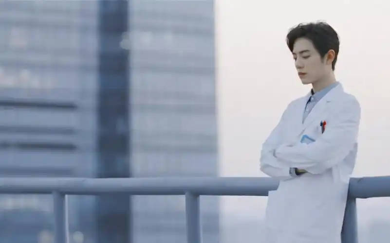 完蛋顾医生你坠入爱河啦肖战顾魏