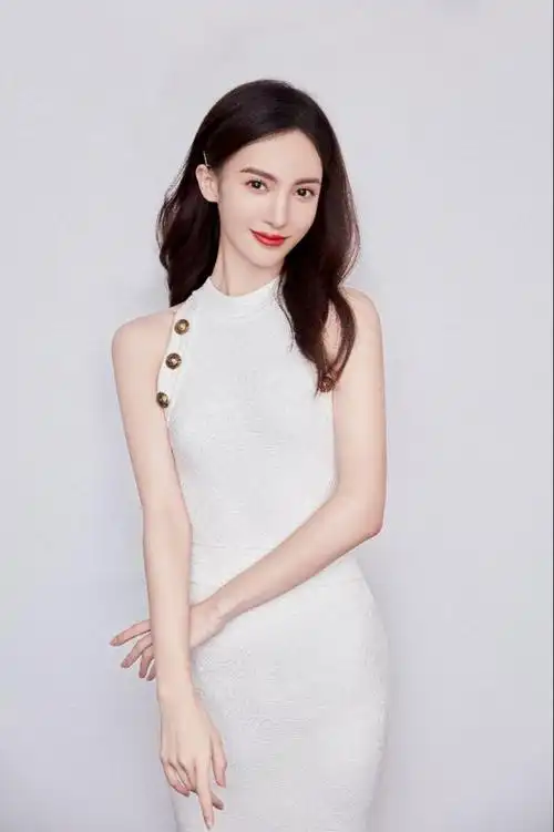 又a又飒的了不起的女孩与30姐姐金晨完美适配