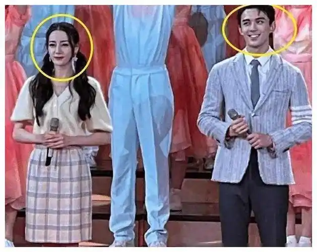 五四晚会揭秘吴磊迪丽热巴同台掀起惊艳回眸