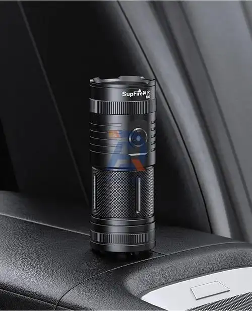 手电筒10000流明新品x390强光手电筒可usb充电宝户外超亮远射探照老酒