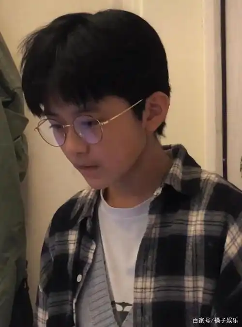 内娱颜值有救了?00后弟弟杀疯了!