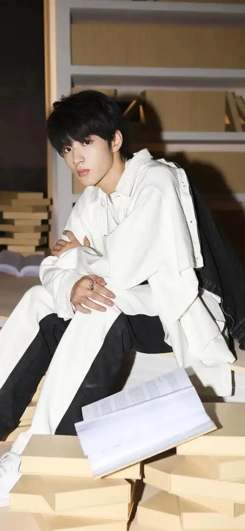 刘耀文——壁纸