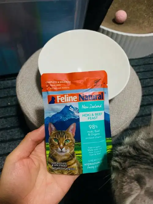 felinenatural新出的盛宴包给崽子尝一尝