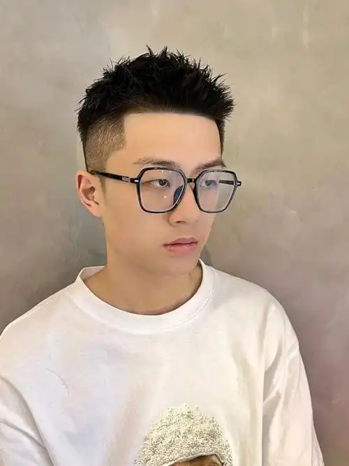 成熟短发男生帅气发型_小红书
