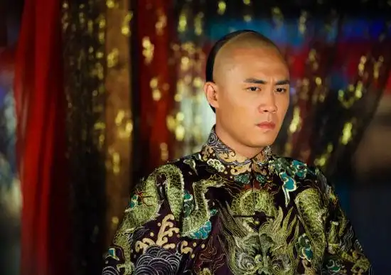 杜淳携《宫锁珠帘》贺岁 十七爷宫言计惹热议