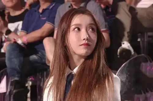 原创姜贞羽虽没能出道,却带来一部高热度新剧,光看男主颜值就想追