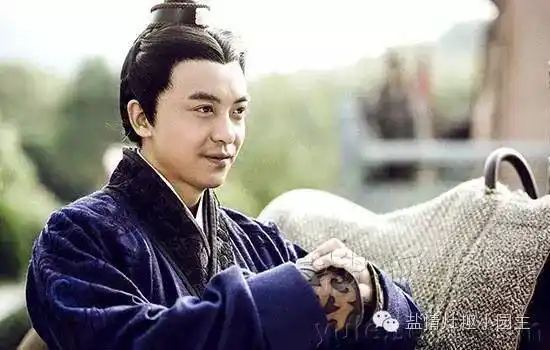 其次是,鉴于东汉建国这段历史中有大量光辉闪耀的男性人物,因此该剧的