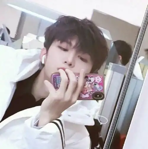 头像|范丞丞头像高清