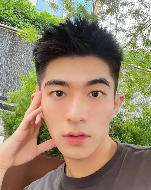 这17款男发真帅气,很火很时尚,有你同款吗_发型_男士_造型