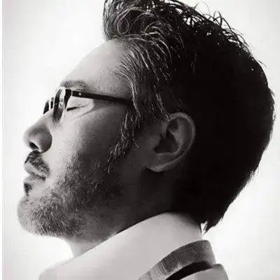 男神吴秀波侧脸 萌叔近况大曝光