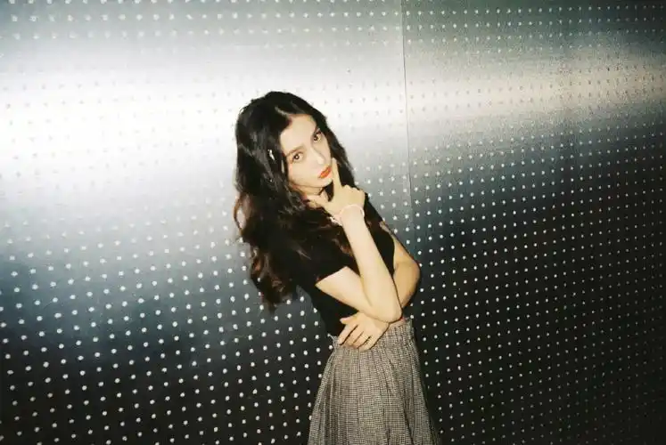 angelababy日系胶片俏皮写真图片