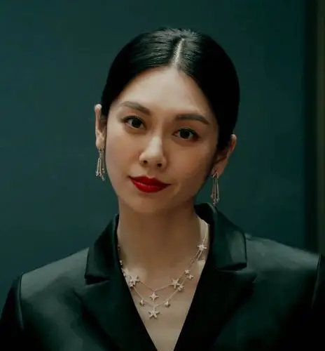 宋芸桦穿越偶像剧《浪漫输给你》金句不断