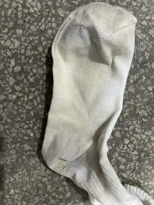 一个女生能脏到什么程度? - 知乎