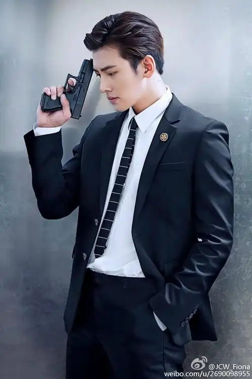 [池昌旭][新闻]150509 看不到池演员的日子 帅帅组图来一发