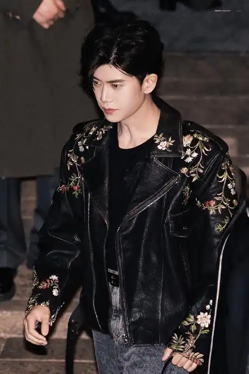 任嘉伦米兰时装周##任嘉伦etro品牌代言人