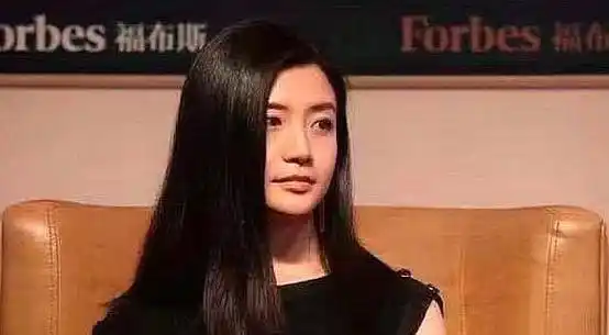 工作_李颖_什么