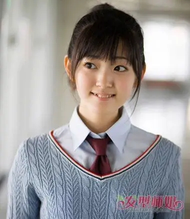 日系甜美齐刘海马尾辫扎发 扎发调高前刘海