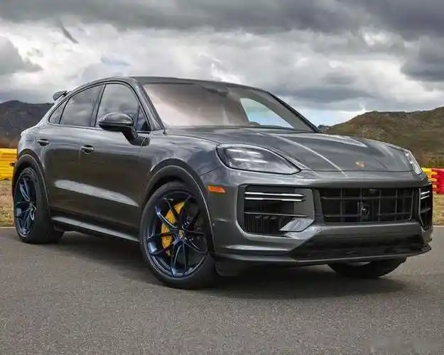 也别蒙着答题,小米suv要么对标保时捷的卡宴,要么就对标法拉利的puro