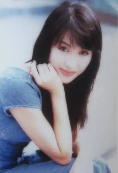 黎姿年轻的时候到底有多美?看完这十张照片你就知道了