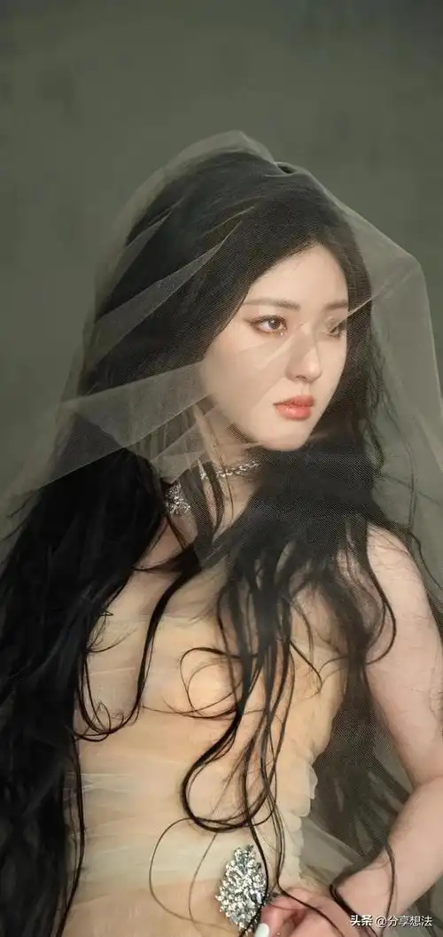 赵露思明星壁纸66