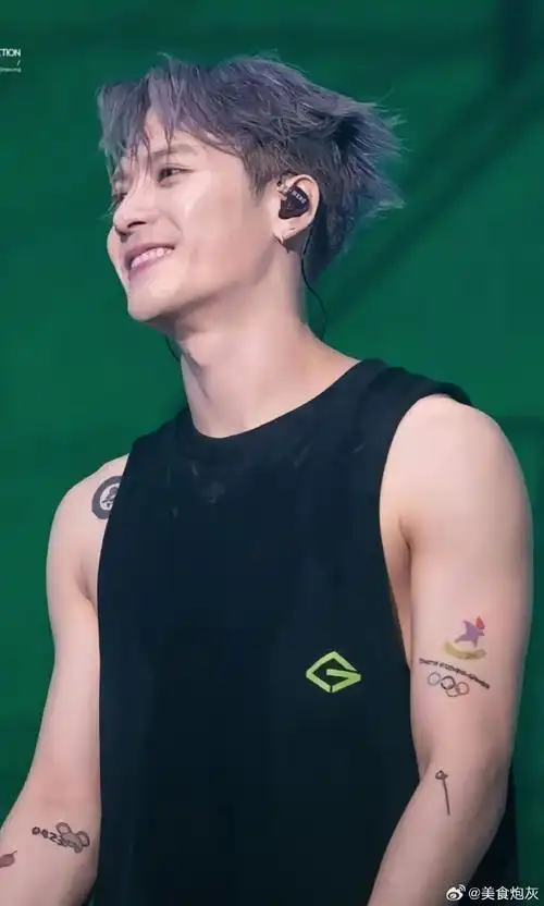 王嘉尔|笑容|王嘉尔超话