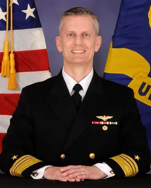 美国一海军少将被控性骚扰,已被解除职务:去年刚升任司令