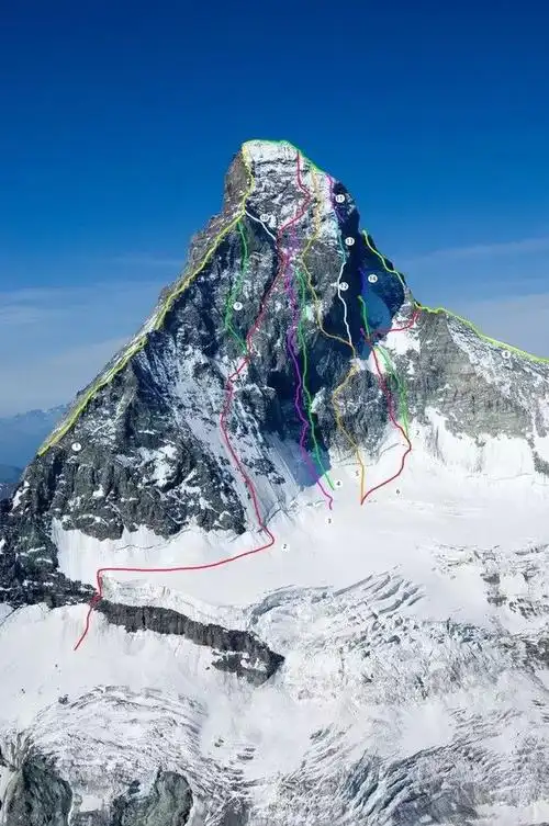 这座海拔不足4500米的山峰才是山友陷入登山魅力无可自拔的起点