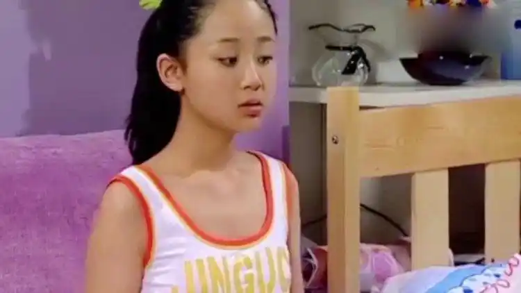 《家有儿女》:刘星口误把小雪叫成杨紫,你当年注意到没