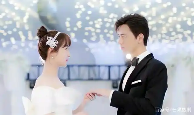 "佟言夫妇"喜庆大婚,杨紫李现吻戏太抢眼,真的舍不得离开