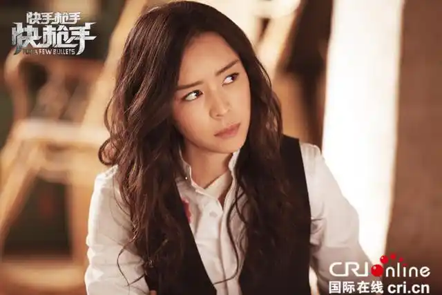 《快手枪手快枪手》全国热映 彩蛋曝光笑到癫狂(组图)