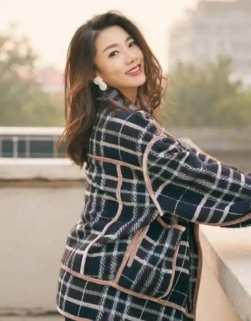 《八佰》郑恺:找老婆的最重要条件,就是与母亲合得来_苗苗_程晓玥_郑