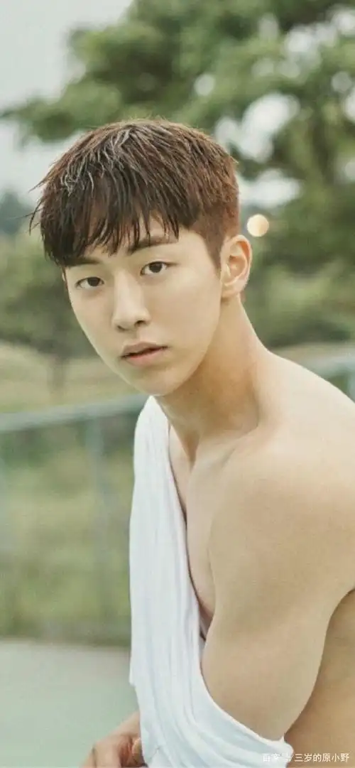 南柱赫帅气来袭高清大图