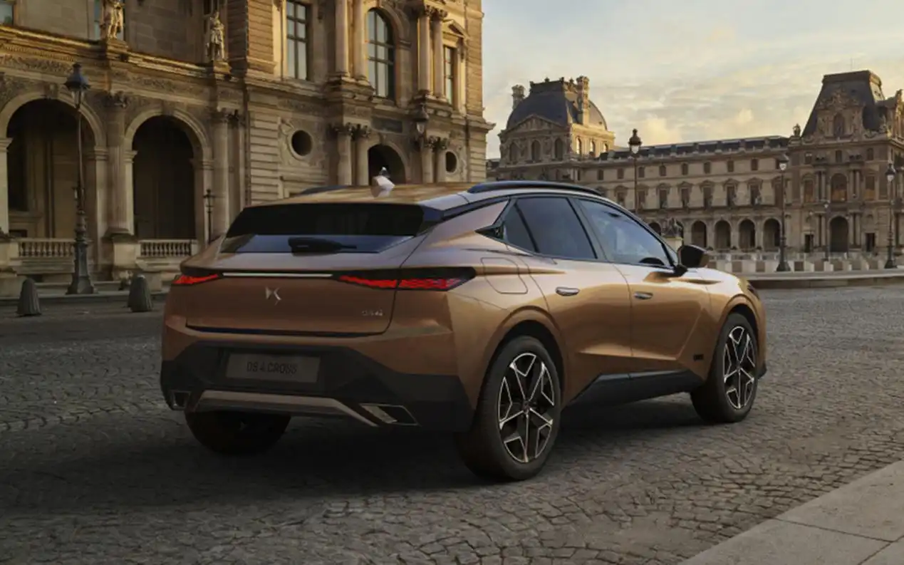 法国人造两厢车真那么厉害全新ds4官图发布内饰再次吸睛