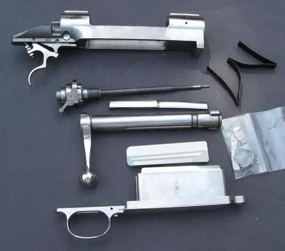 直到今天为止,栓动狙击步枪的基本核心结构和这个没有本质区别