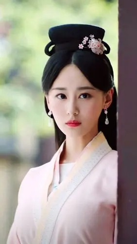 女星古装嫁衣剧照