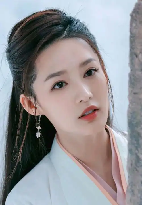 李沁:有颜值有实力,她离成为爆款还有多远?